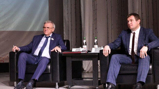 Председатель законодательного собрания Нижегородской области Евгений Люлин во время поездки в Шарангский район Председатель законодательного собрания Нижегородской области Евгений Люлин во время поездки в Шарангский район