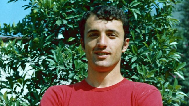 Кахи Асатиани Кахи Асатиани