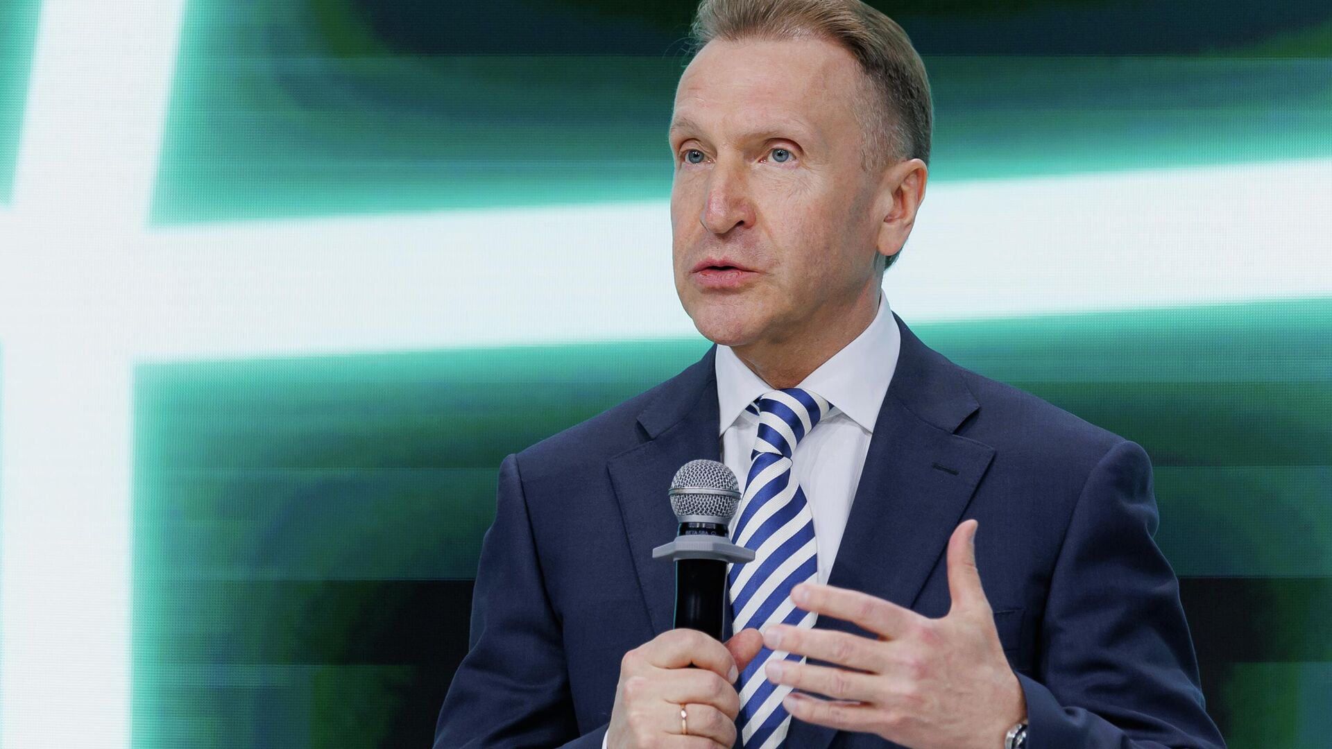 Председатель ВЭБ.РФ Игорь Шувалов Председатель ВЭБ.РФ Игорь Шувалов - РИА Новости, 1920, 21.10.2025