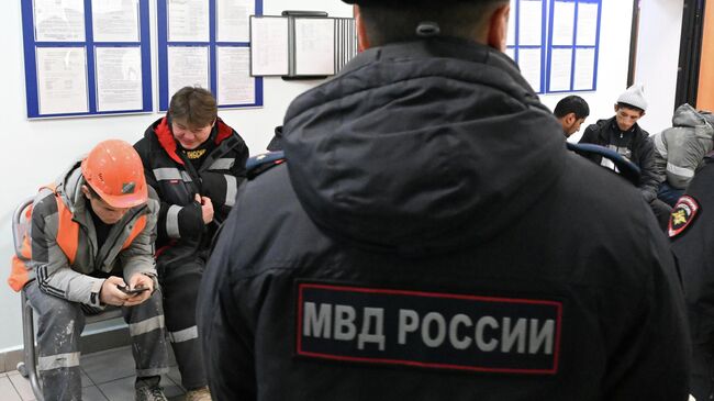 Задержанные иностранные трудовые мигранты