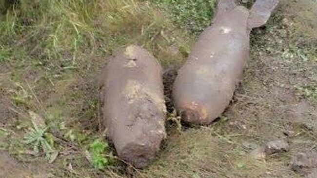 Учебные авиабомбы, найденные на территории недействующего аэропорта в Орле