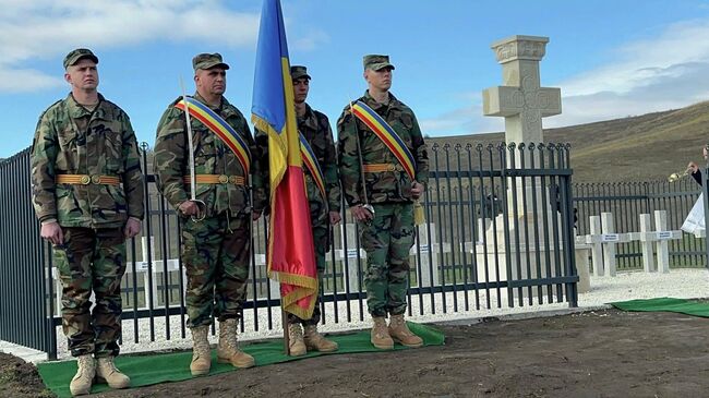 Открытие памятника пособникам нацистов в селе Гиличены, Молдавия