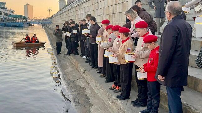 Патриотическая акция  Огонь благодарных сердец в Пхеньяне в честь подвига солдат КНДР в Курской области Патриотическая акция  Огонь благодарных сердец в Пхеньяне в честь подвига солдат КНДР в Курской области