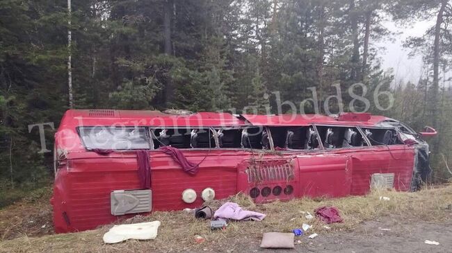 Последствия ДТП с автобусом на трассе Тюмень – Ханты-Мансийск Последствия ДТП с автобусом на трассе Тюмень – Ханты-Мансийск