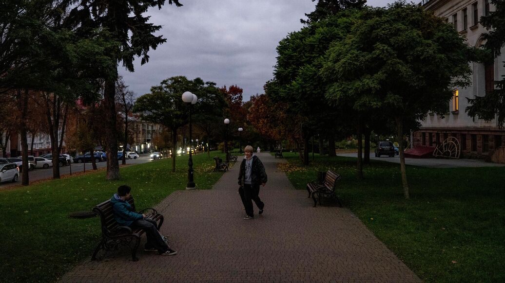 В большинстве регионов Украины ввели аварийные отключения света