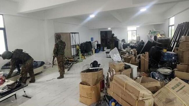 Военные Мьянмы на территории колл-центра KK Park в городе Мьявади