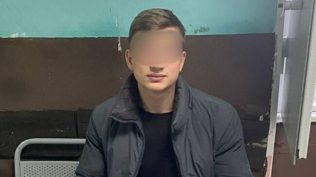 21-летний уроженец Перми задержан за нарушением правил дорожного движения на Дворцовой набережной