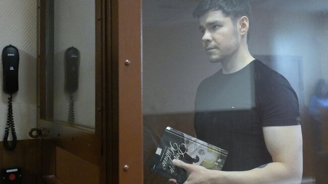 Блогер Аяз Шабутдинов на заседании суда в Пресненском районном суде Москвы