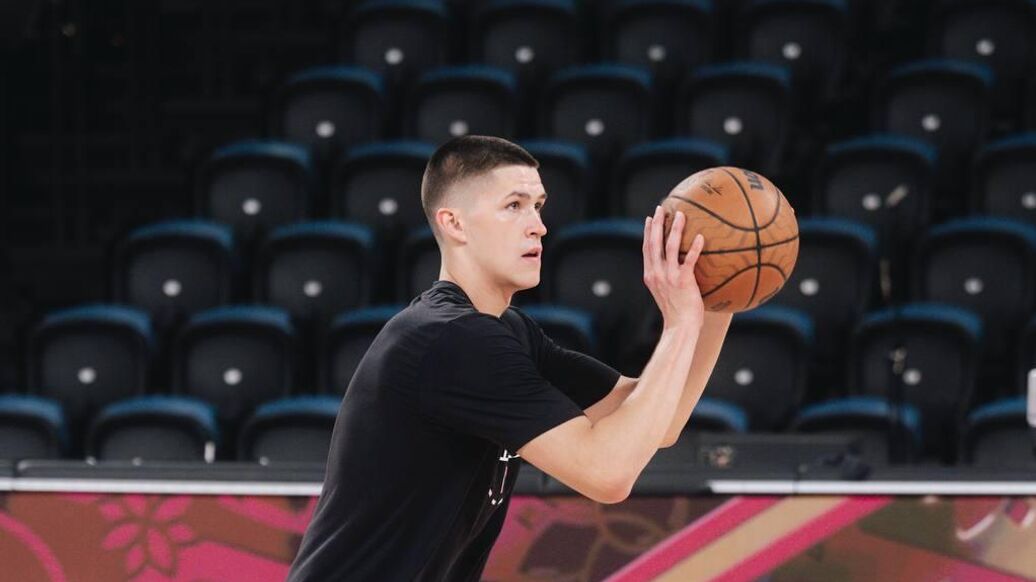 Демин помог "Бруклину" выиграть второй матч в сезоне НБА