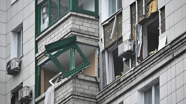 Последствия попадания БПЛА в жилой дом в подмосковном Красногорске Последствия попадания БПЛА в жилой дом в подмосковном Красногорске