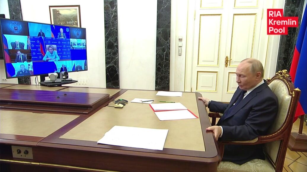 Путин предложил Совбезу обсудить усиление мер борьбы с терроризмом