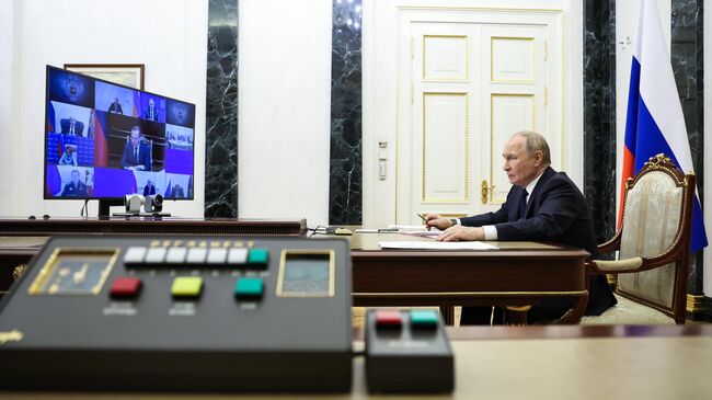 Путин на совещании с постоянными членами Совета Безопасности 
