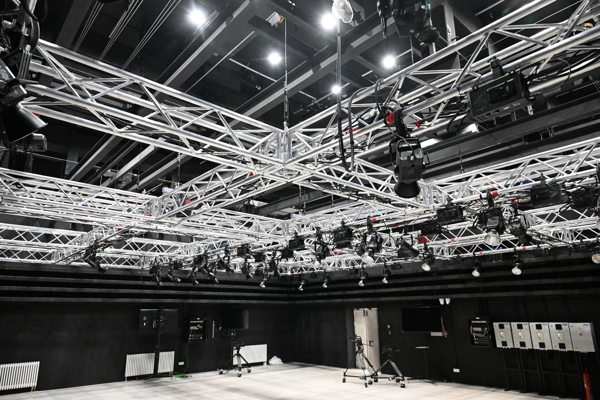 Киностудия имени Горького в Москве Киностудия имени Горького в Москве - РИА Новости, 1920, 24.10.2025