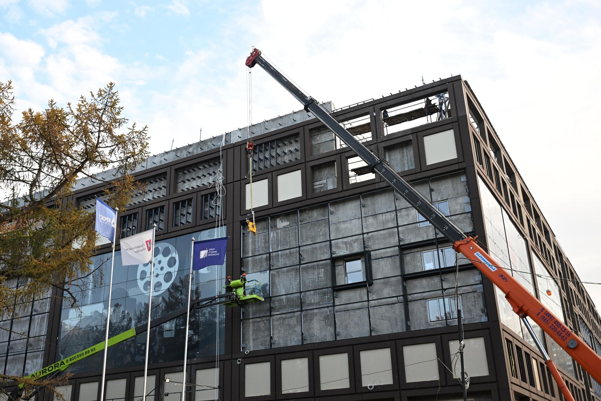 Строительство павильона киностудии имени Горького в Москве Строительство павильона киностудии имени Горького в Москве - РИА Новости, 1920, 24.10.2025