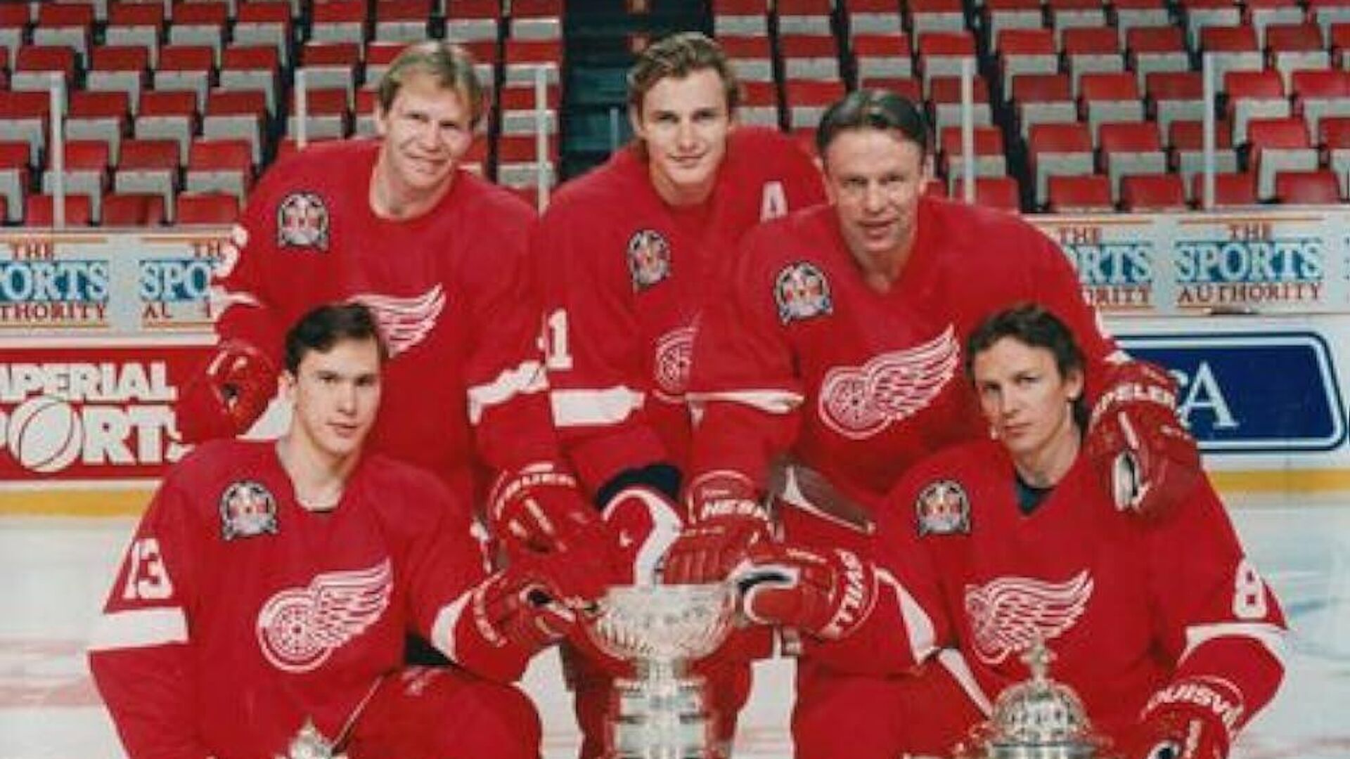 Русская пятерка в клубе НХЛ Детройт Ред Уингз - РИА Новости, 1920, 28.10.2025