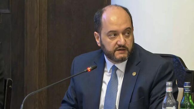 Глава аппарата премьер-министра Армении Араик Арутюнян Глава аппарата премьер-министра Армении Араик Арутюнян