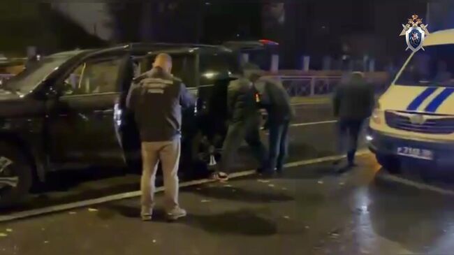 Кадры с места задержания лиц, пытавшихся похитить футболиста Андрея Мостового и предпринимателя Сергея Селегеня