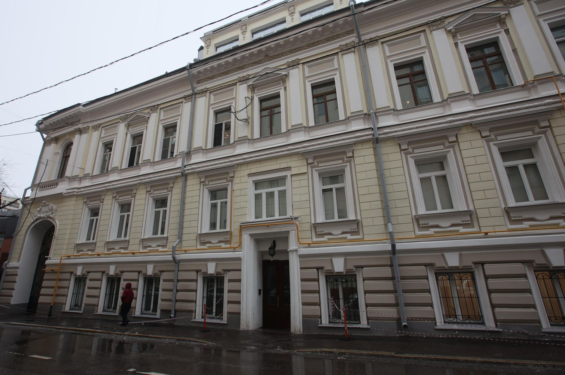 Доходный дом княгини А. М. Козловской в Староконюшенном переулке в Москве Доходный дом княгини А. М. Козловской в Староконюшенном переулке в Москве - РИА Новости, 1920, 27.10.2025