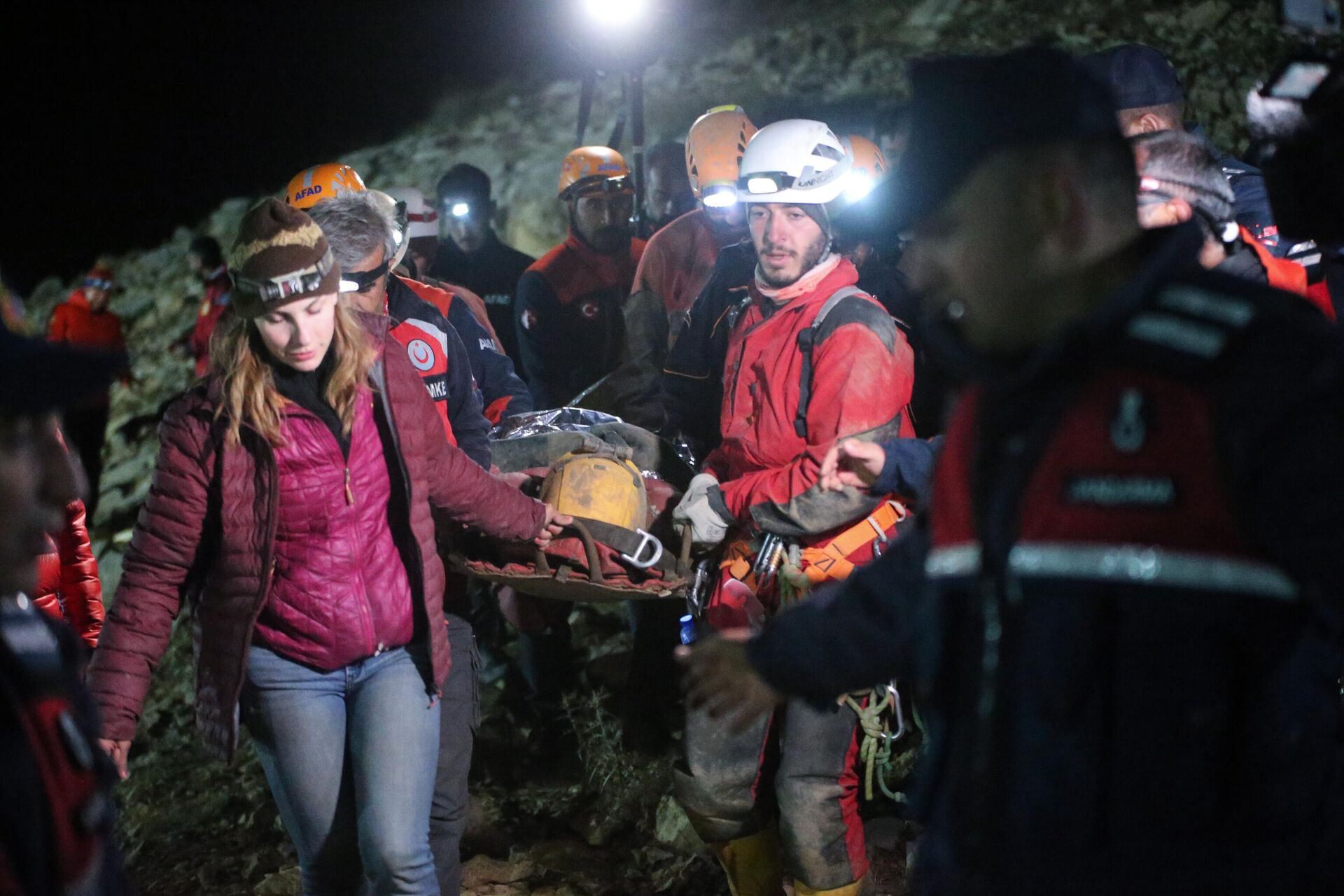 Операция по спасению спелеолога Марка Дики из пещеры Морка Операция по спасению спелеолога Марка Дики из пещеры Морка - РИА Новости, 1920, 01.11.2025