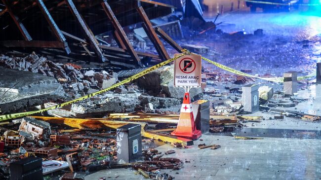 Последствия землетрясения в турецком городе Сындыргы. 27 октября 2025 Последствия землетрясения в турецком городе Сындыргы. 27 октября 2025