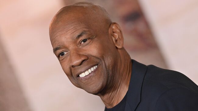 Дензел Вашингтон во время премьеры фильма Гладиатор II 