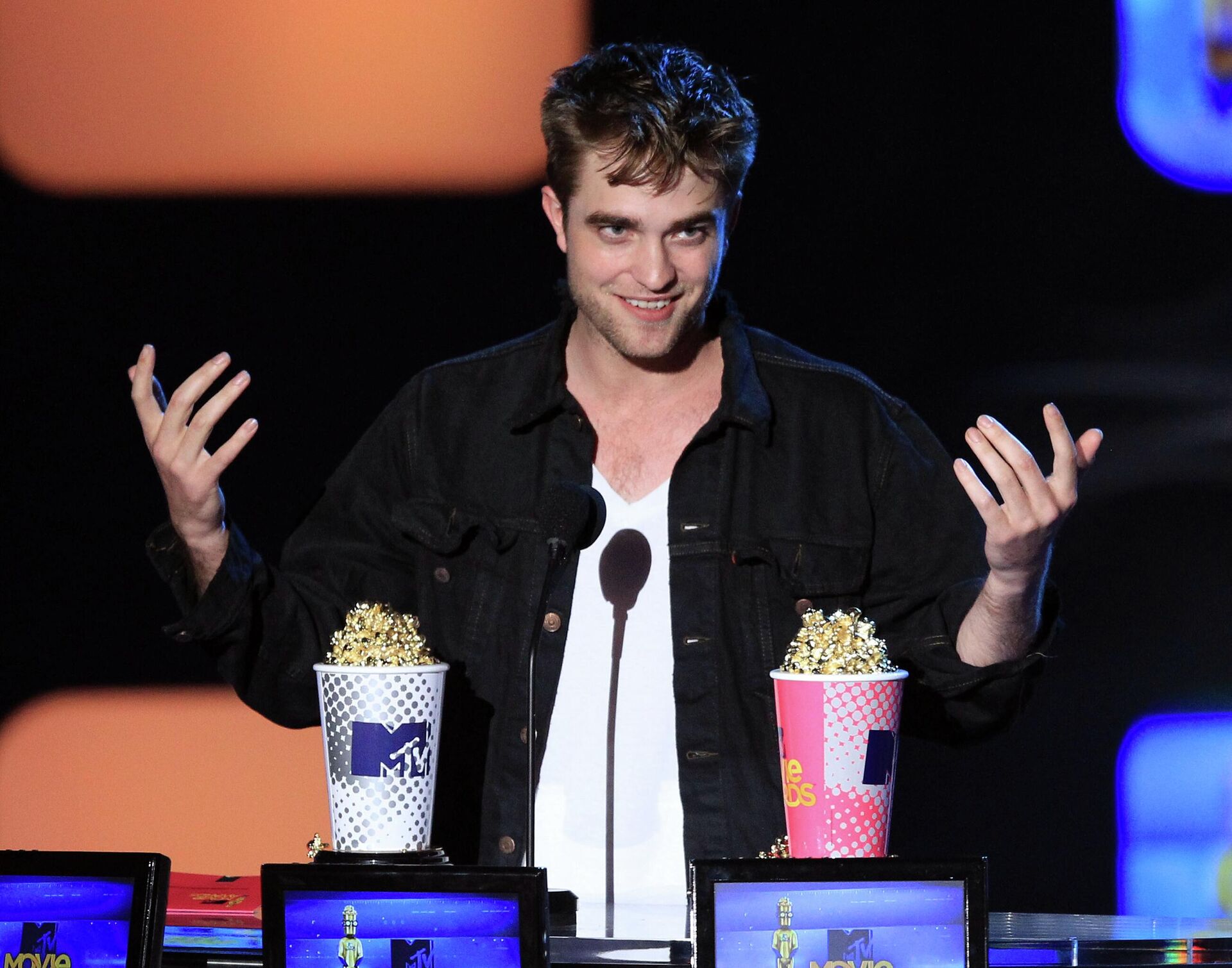 Роберт Паттинсон Роберт Паттинсон - РИА Новости, 1920, 28.10.2025