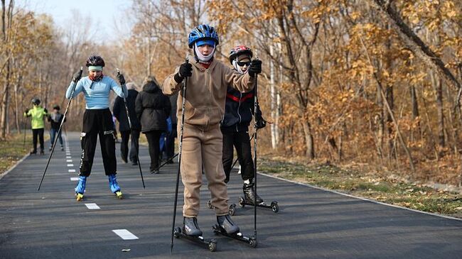 Лыже-роллерную трассу протяженностью почти в километр построили в Лесозаводске Приморского края Лыже-роллерную трассу протяженностью почти в километр построили в Лесозаводске Приморского края