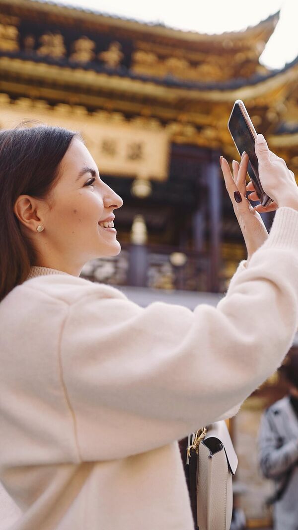 Девушка в Пекине Девушка в Пекине