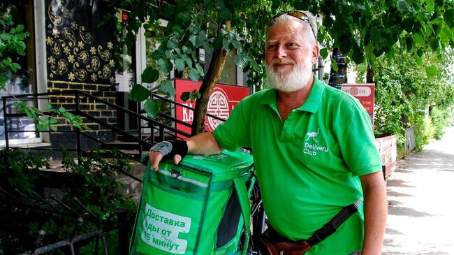 Александр Шкробот