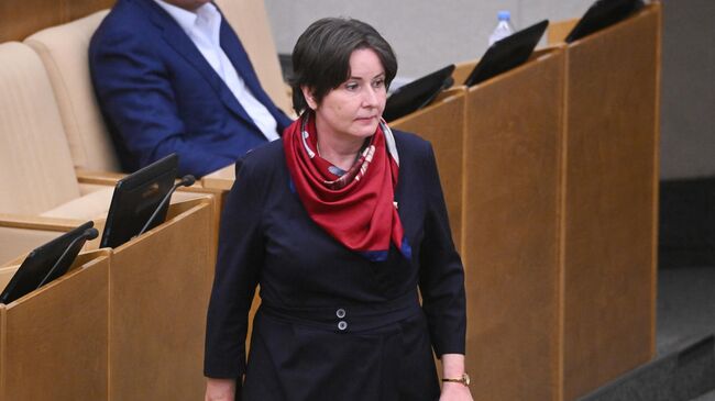 Заместитель председателя комитета Госдумы РФ по строительству и жилищно-коммунальному хозяйству и комитета по обеспечению жилищных прав граждан Светлана Разворотнева