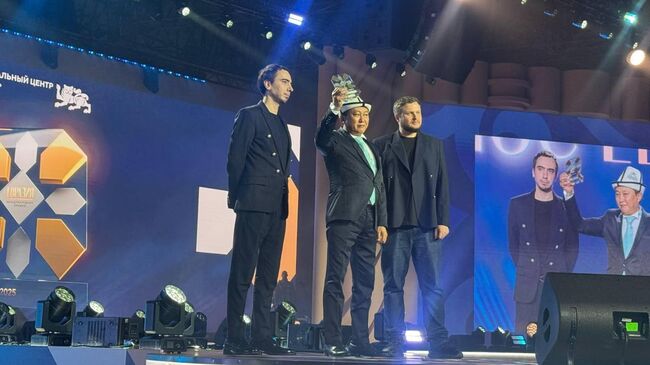 Ведущий радио Sputnik Кыргызстан Таалайбек Ороскулов стал победителем Международной премии Евразия