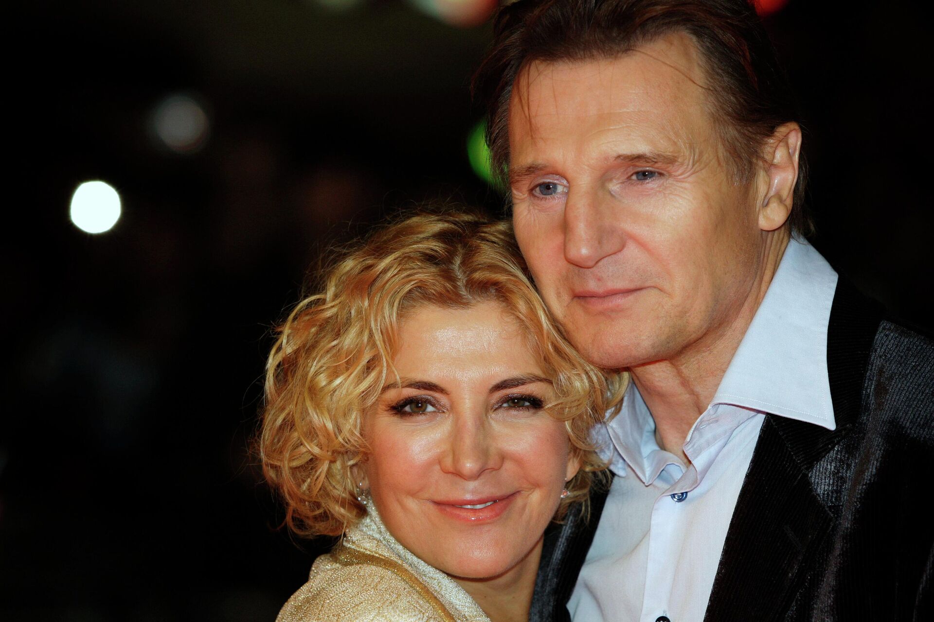 Лиам Нисон с женой Наташей Ричардсон - РИА Новости, 1920, 31.10.2025