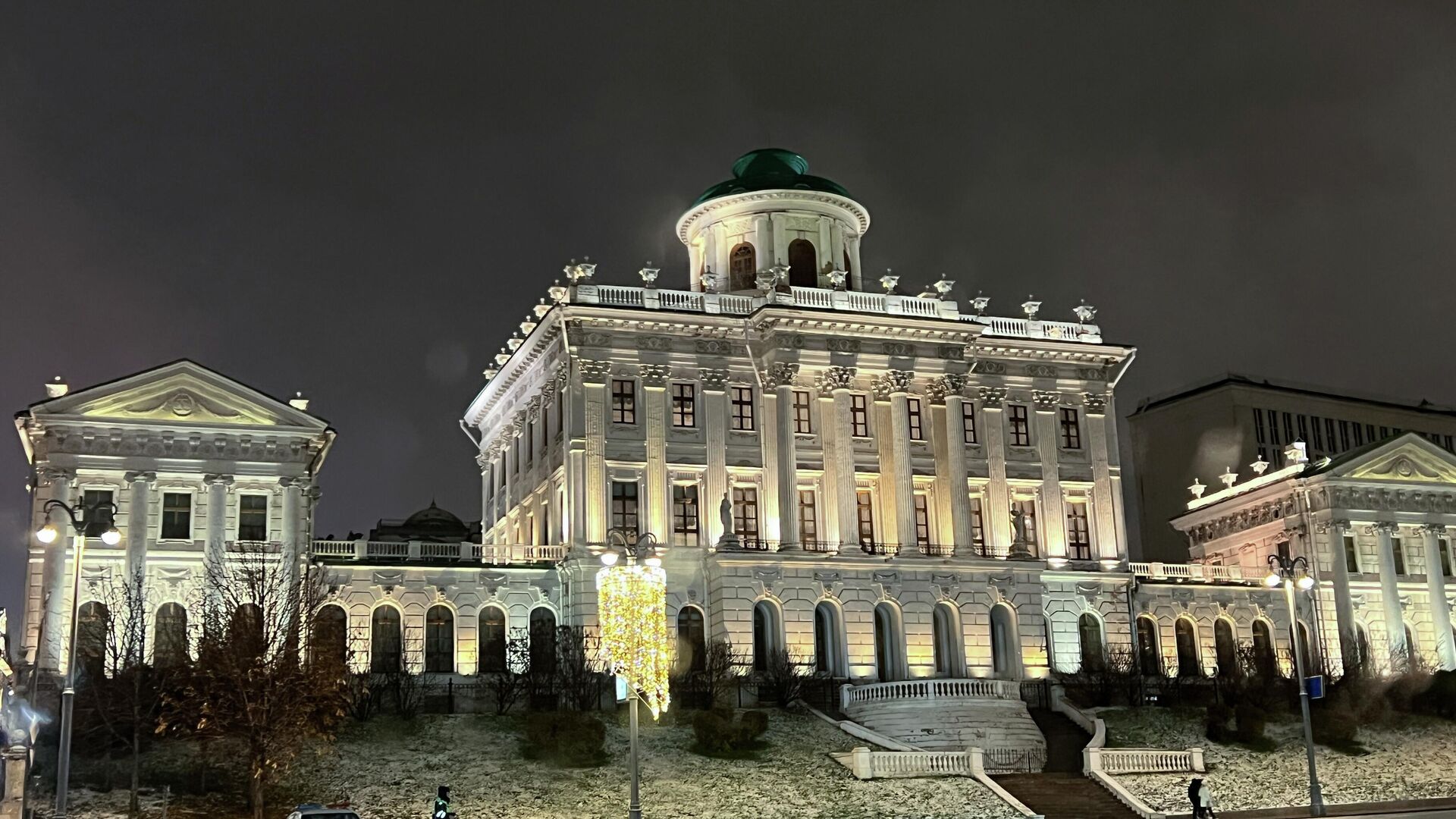 Дом Пашкова в Москве Дом Пашкова в Москве - РИА Новости, 1920, 31.10.2025