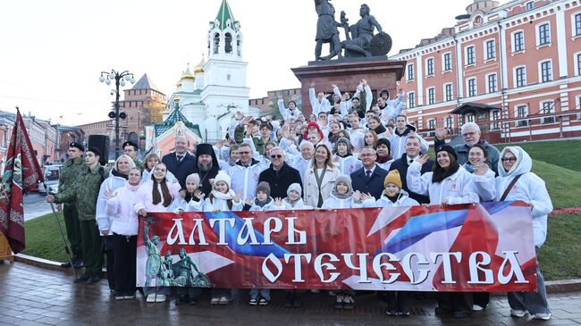 Председатель законодательного собрания Нижегородской области Евгений Люлин дал старт 25-й межрегиональной культурно-патриотической акции Алтарь Отечества