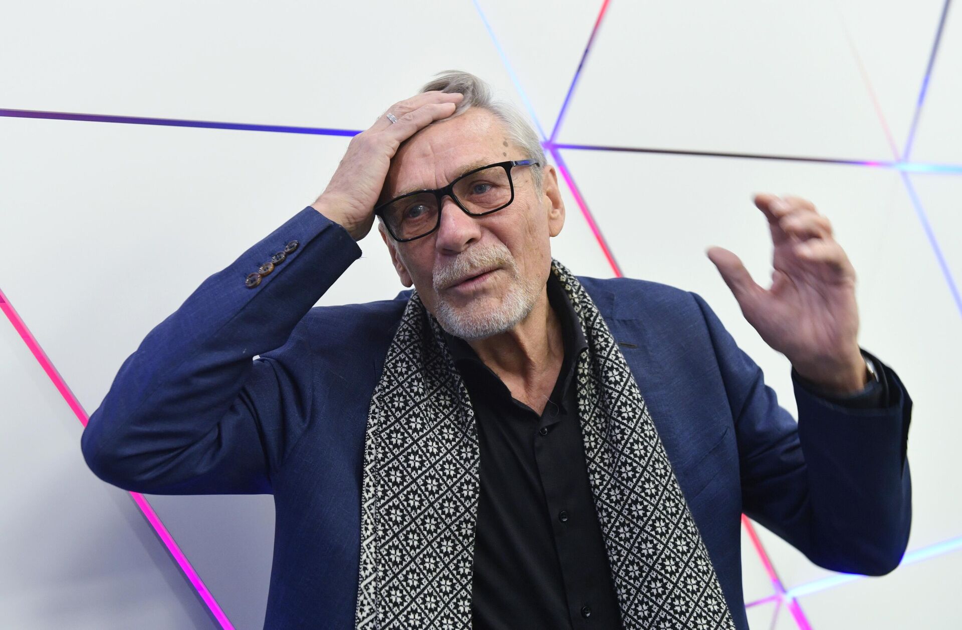 Народный артист РСФСР Александр Михайлов  - РИА Новости, 1920, 31.10.2025