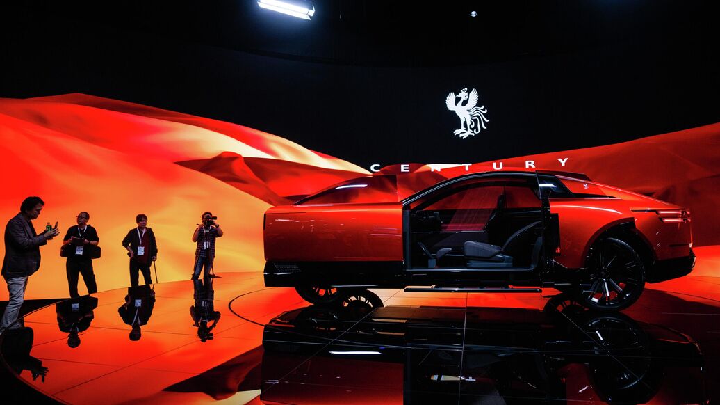 В Токио официально открылся автосалон Japan Mobility Show