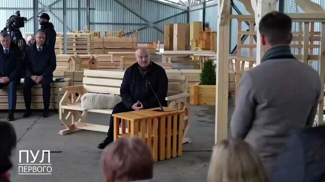 Лукашенко рассказал, что он послал американцев, требовавших извиниться перед Литвой Лукашенко рассказал, что он послал американцев, требовавших извиниться перед Литвой