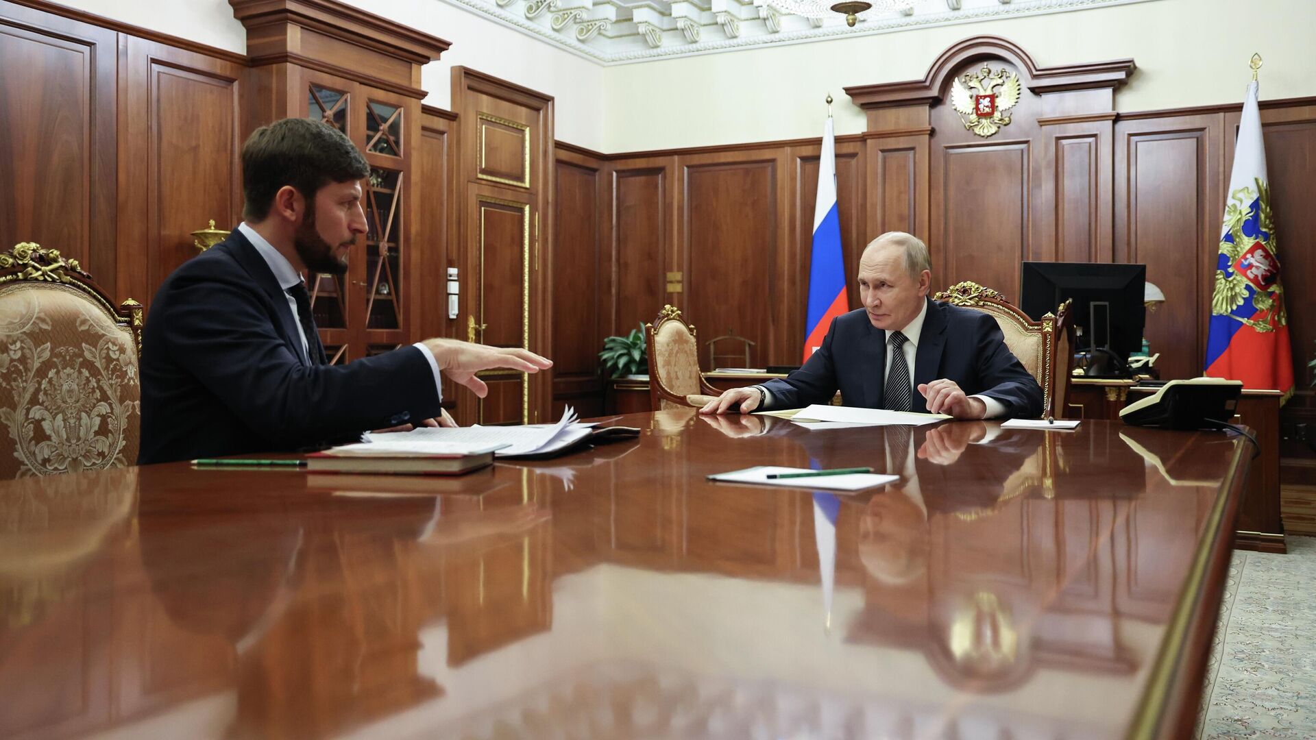 Путин обсудил экологические вопросы со спецпредставителем по климату