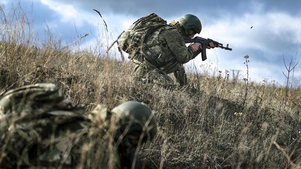 Белоусов поздравил бойцов, освободивших Иванополье в ДНР