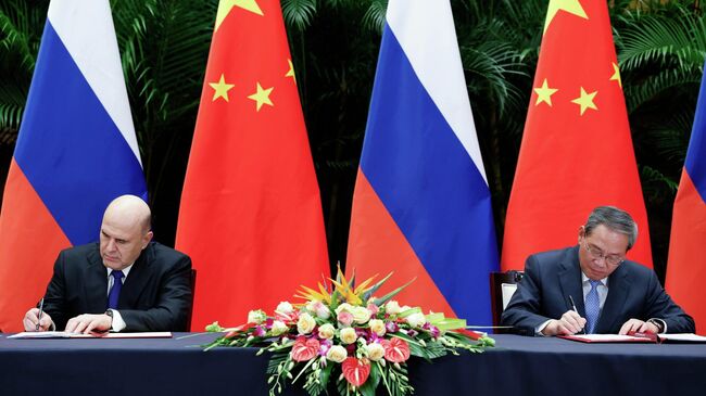 Церемония подписания российско-китайских документов