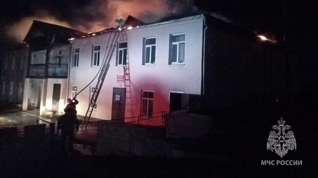 Дом культуры загорелся  в Забайкалье из-за голубиного помёта