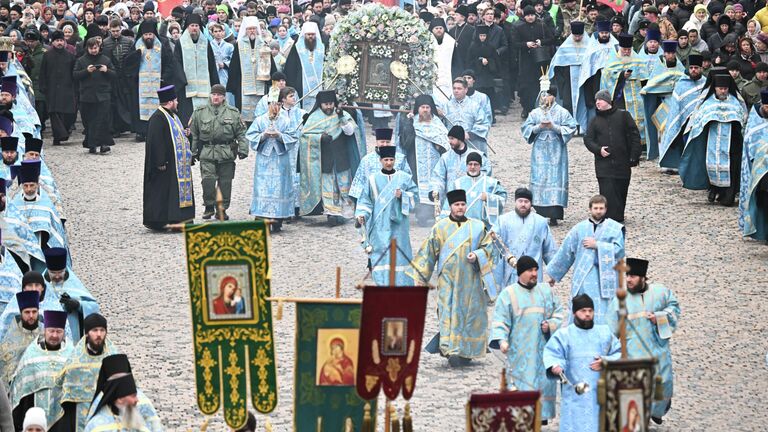 Крестный ход в честь Казанской иконы Божией Матери