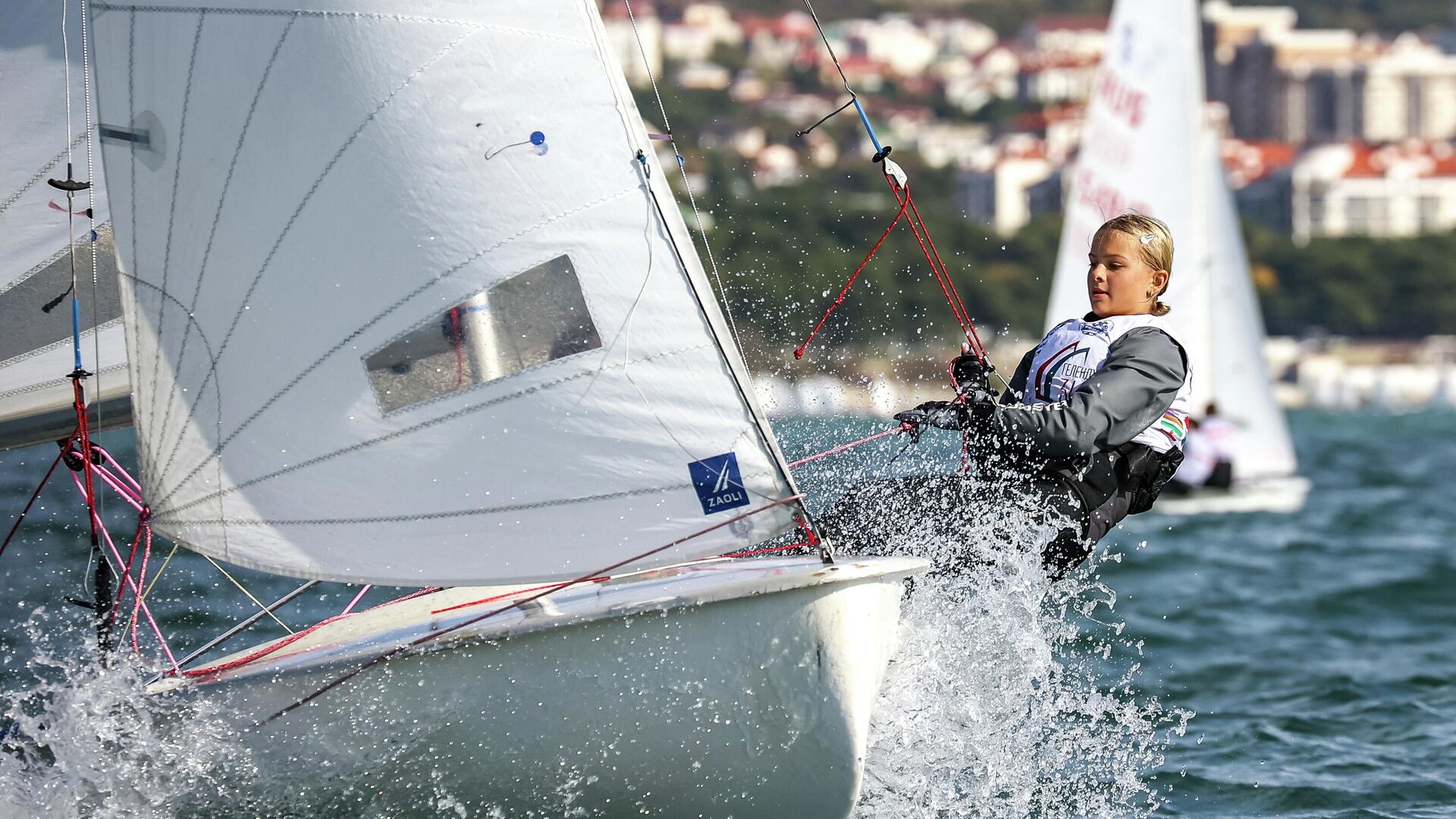 Участница 34-й Международной Геленджикской регаты в акватории Черного моря Участница 34-й Международной Геленджикской регаты в акватории Черного моря - РИА Новости, 1920, 04.11.2025