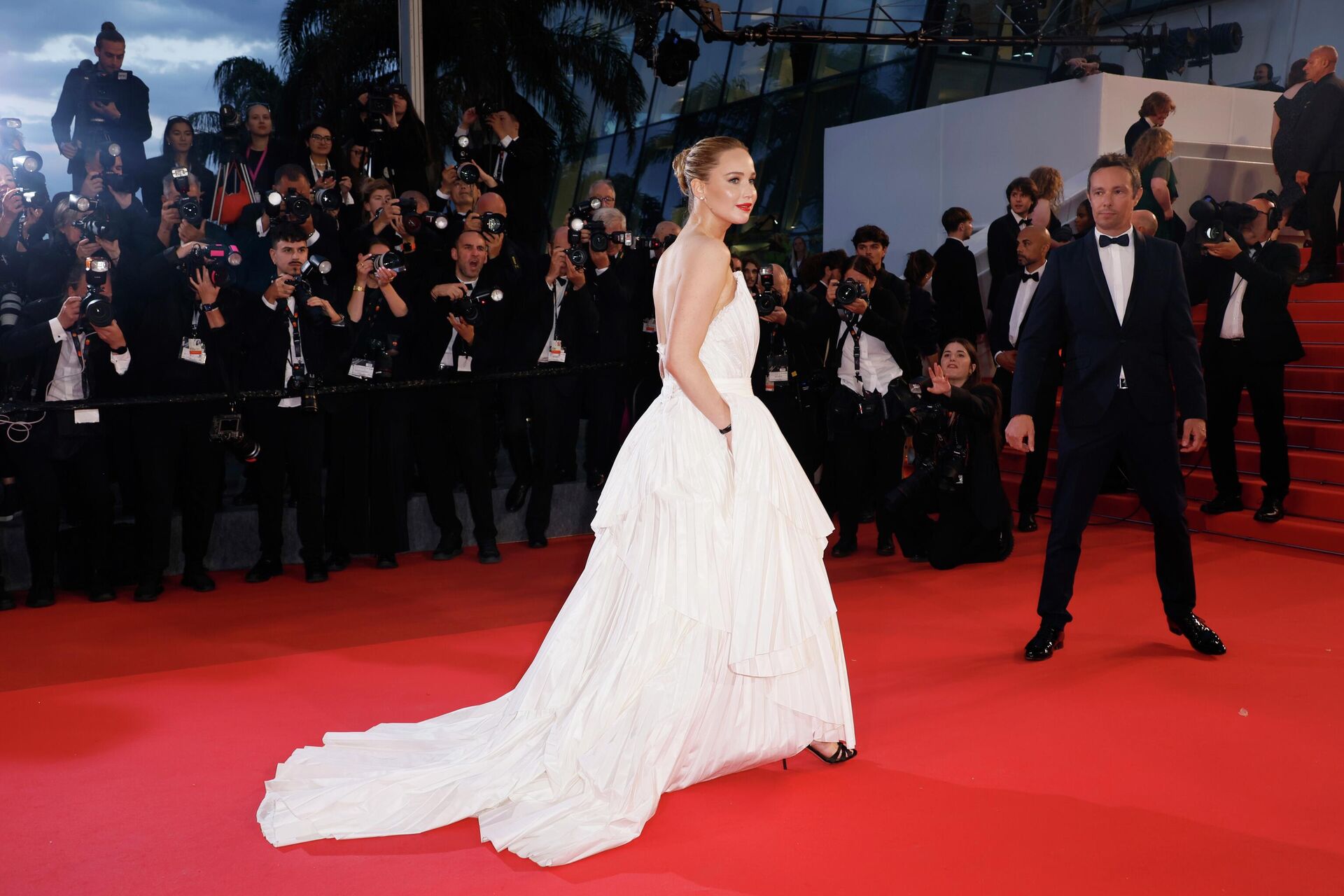 Дженнифер Лоуренс на премьере фильма Умри, моя любовь Дженнифер Лоуренс на премьере фильма Умри, моя любовь - РИА Новости, 1920, 04.11.2025