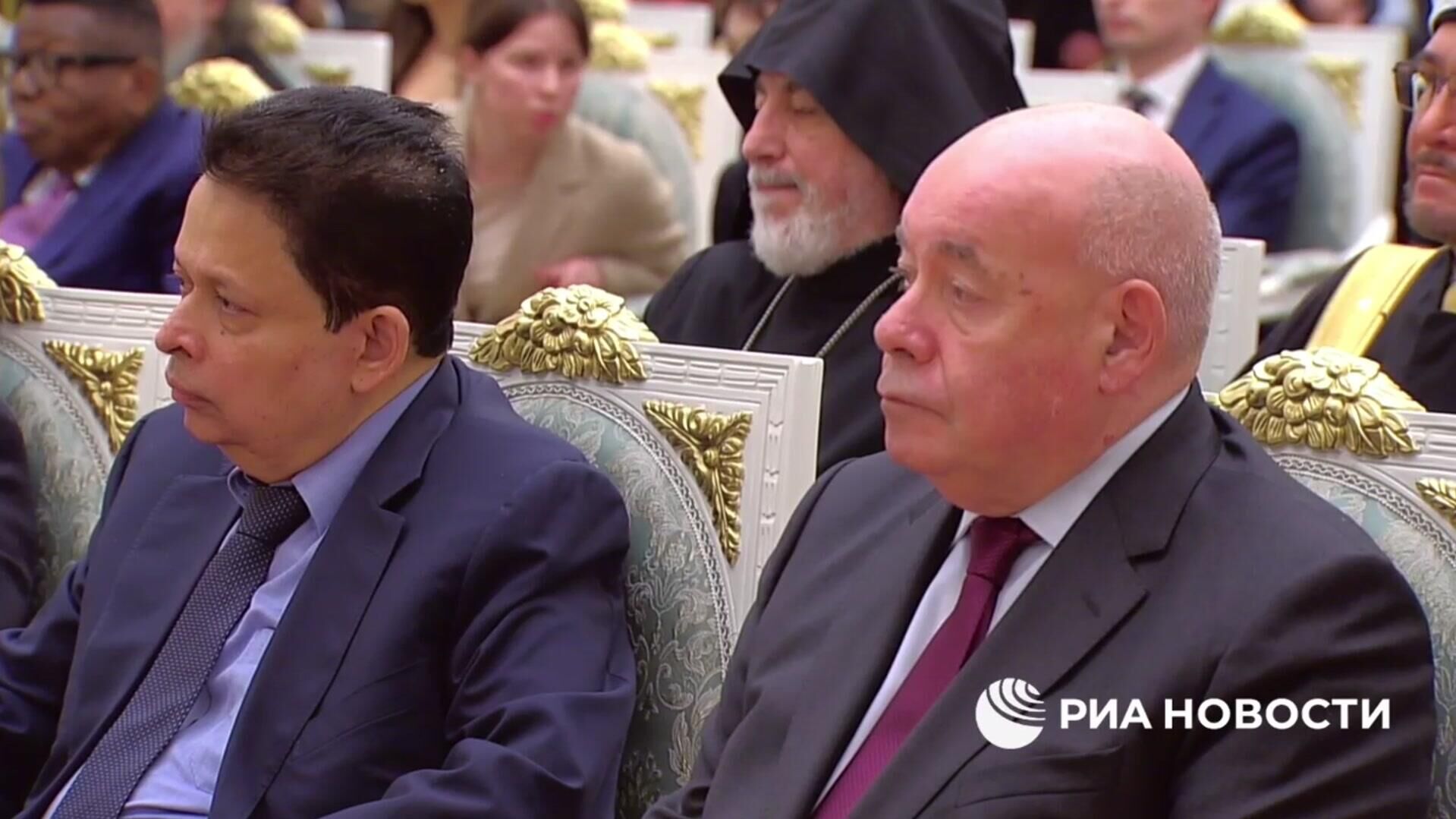 Путин: у России немало преданных друзей - РИА Новости, 1920, 04.11.2025