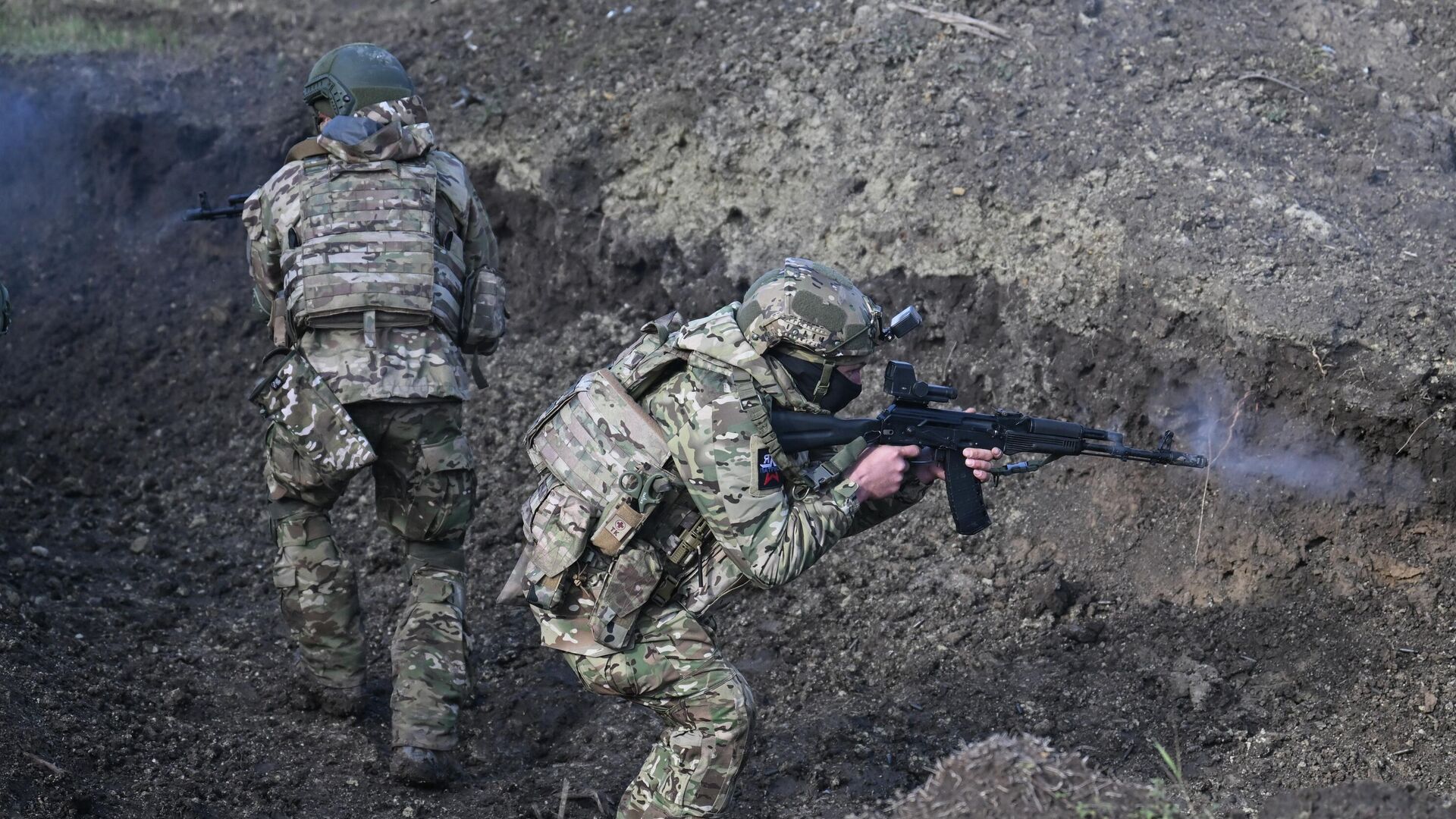 Военнослужащие ВС РФ в зоне проведения СВО