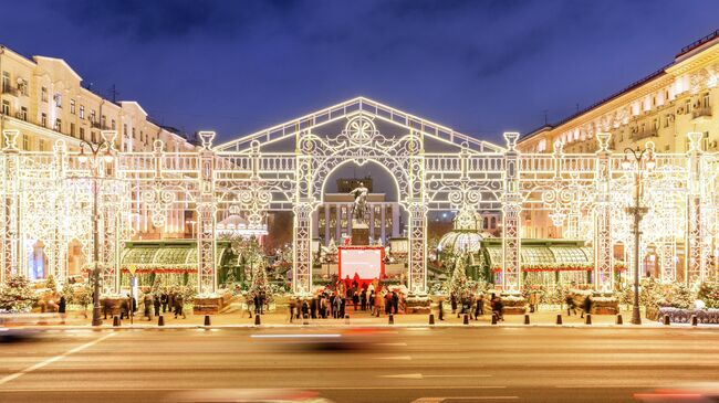 Новогоднее украшение Москвы