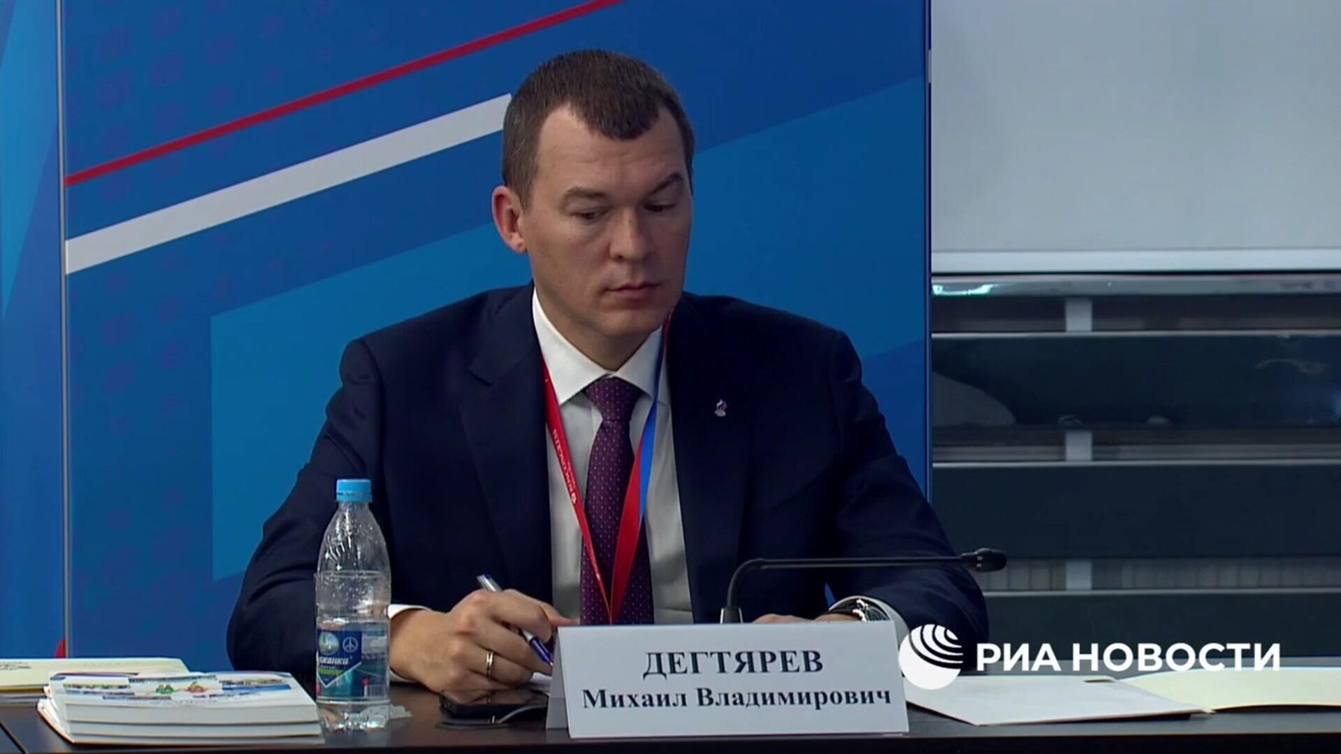 Путин об обнулении взносов с родителей на спортивных мероприятиях - РИА Новости, 1920, 06.11.2025