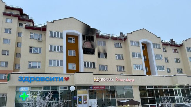 Последствия пожара в Новом Уренгое, где погибли два человека