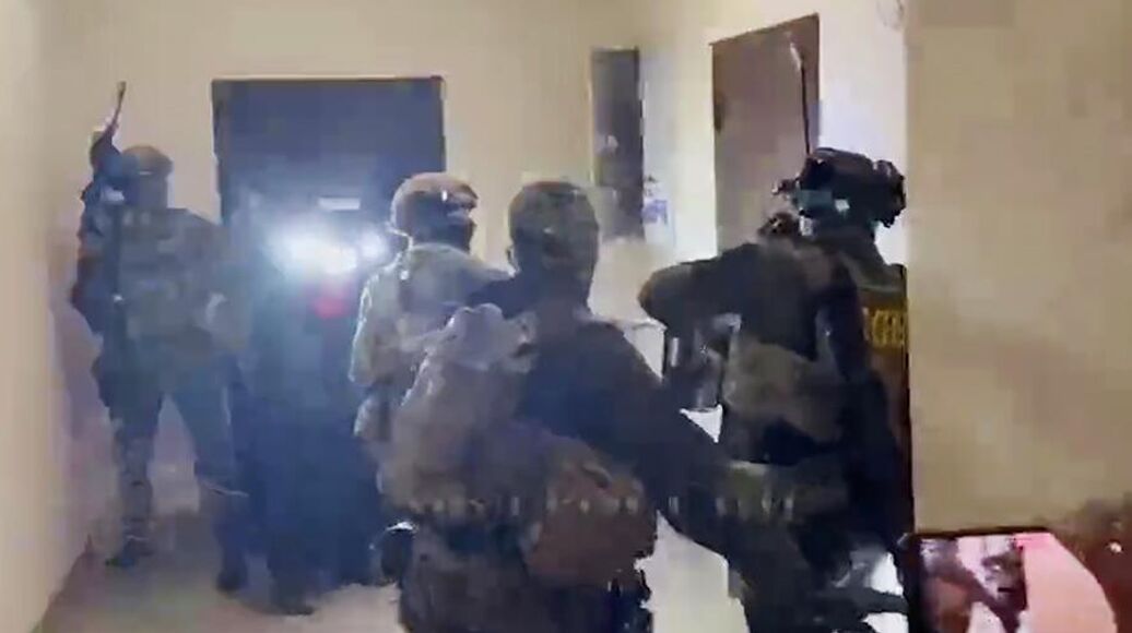 У убитых в ОАЭ супругов из России вымогали криптовалюту, заявили в МВД